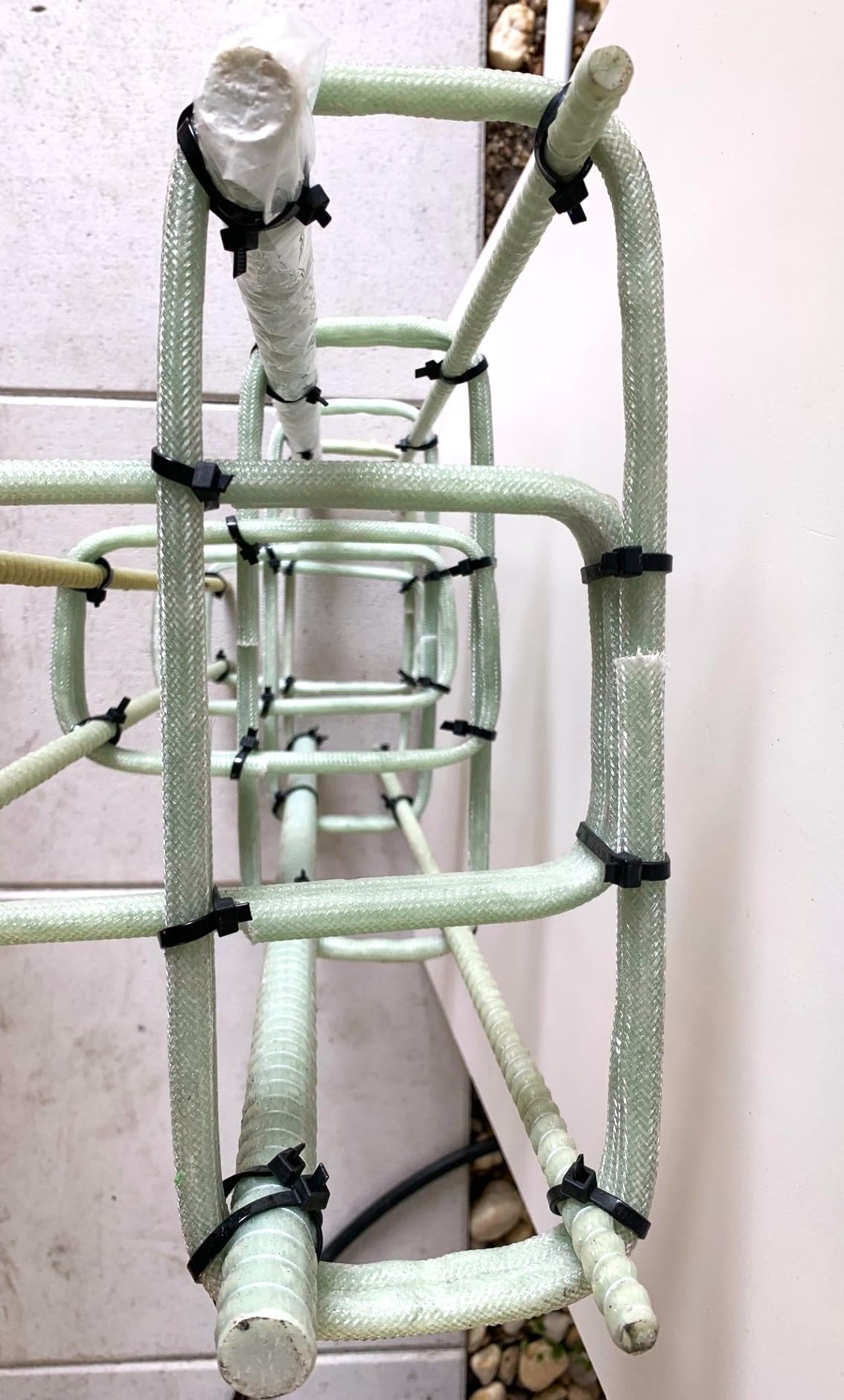 4 Pieces - #5 (5/8",13mm)90 Degree Corner Bar 30" x 30" - SRG - Salt Rock Group Fiberglass Rebar